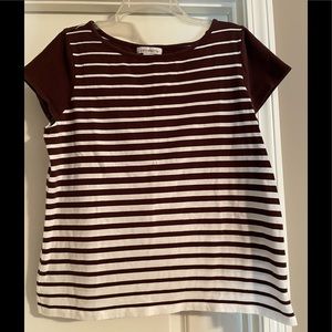 LIZ CLAIBORNE Maroon and White Top